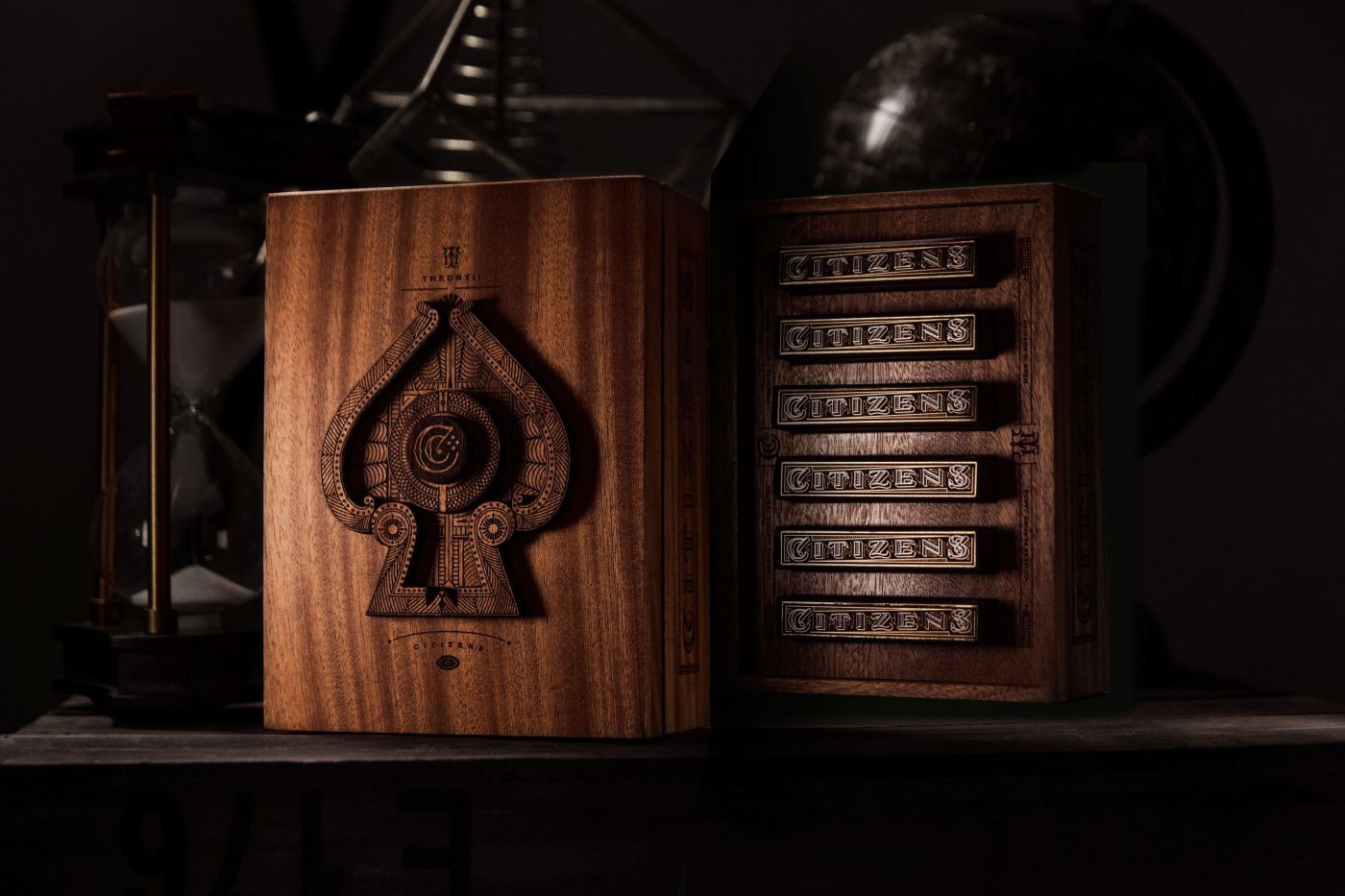 嘔心瀝血的藝術品-撲克牌包裝設計