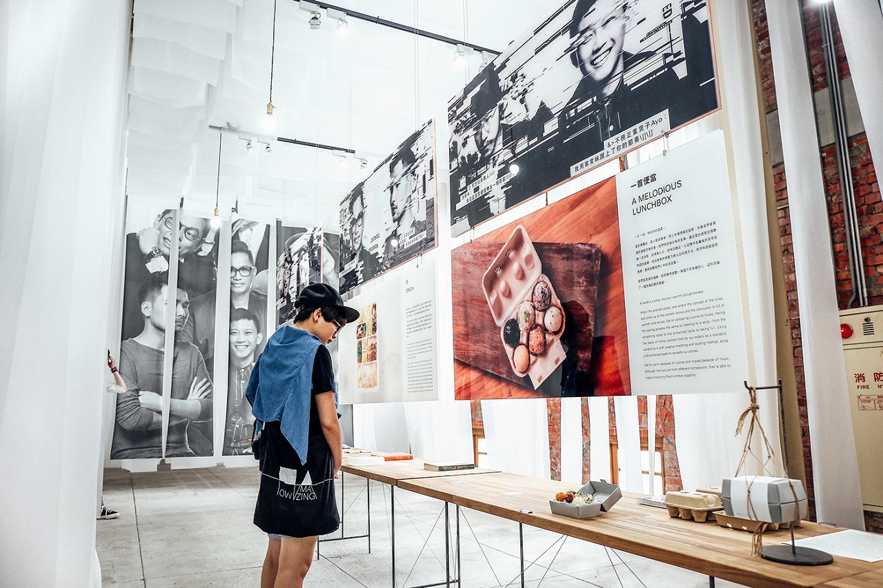 一首便當包裝展示