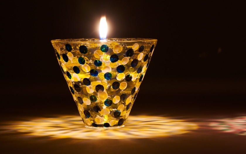 搖晃的蠟燭杯|裝飾小物設計